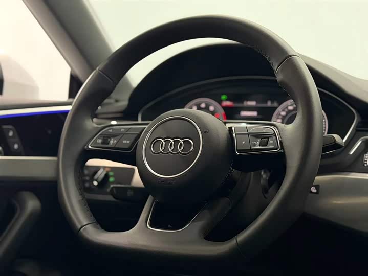 Фото 7 - Audi A5