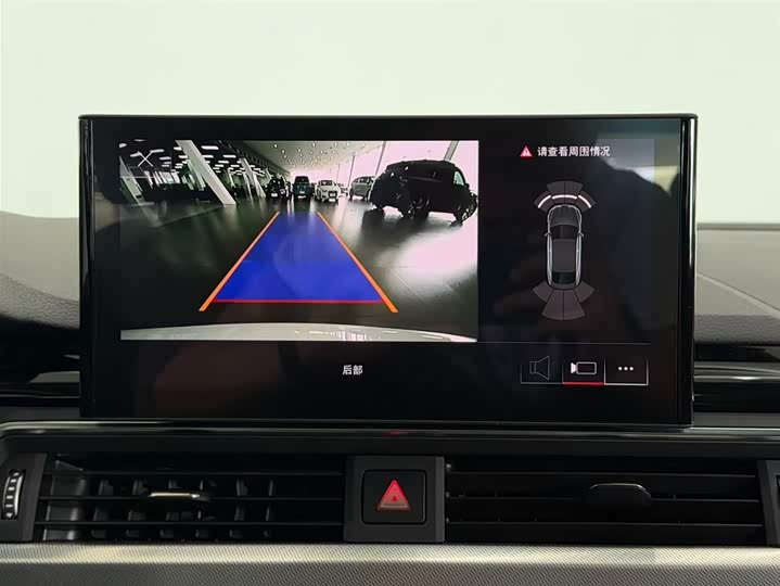 Фото 8 - Audi A5