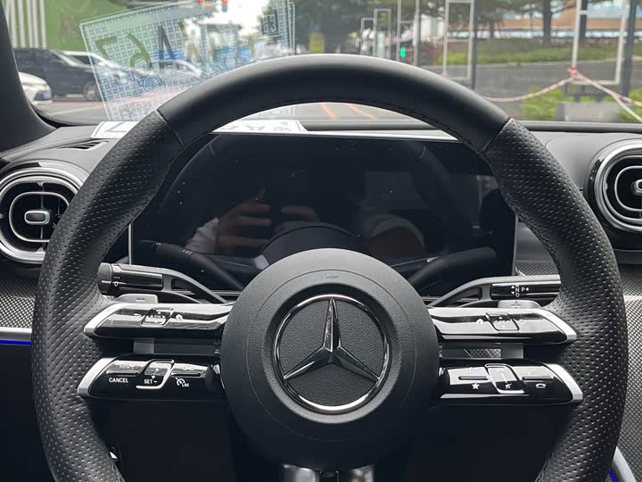 Фото 15 - Mercedes-Benz C-Class