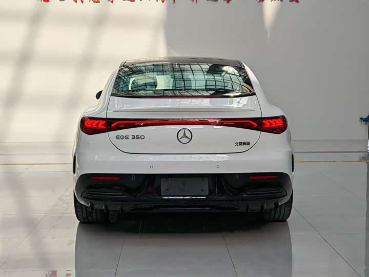 Фото 5 - Mercedes-Benz EQE