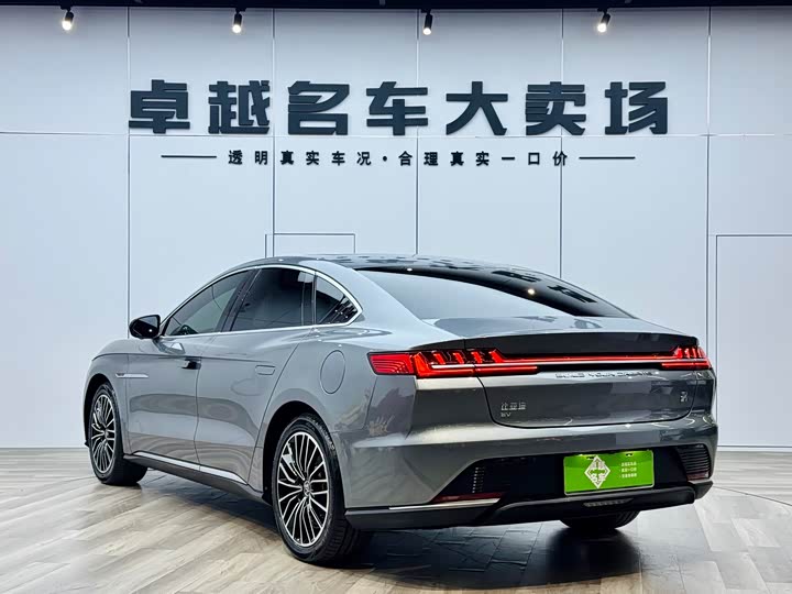 Фото 7 - BYD Han