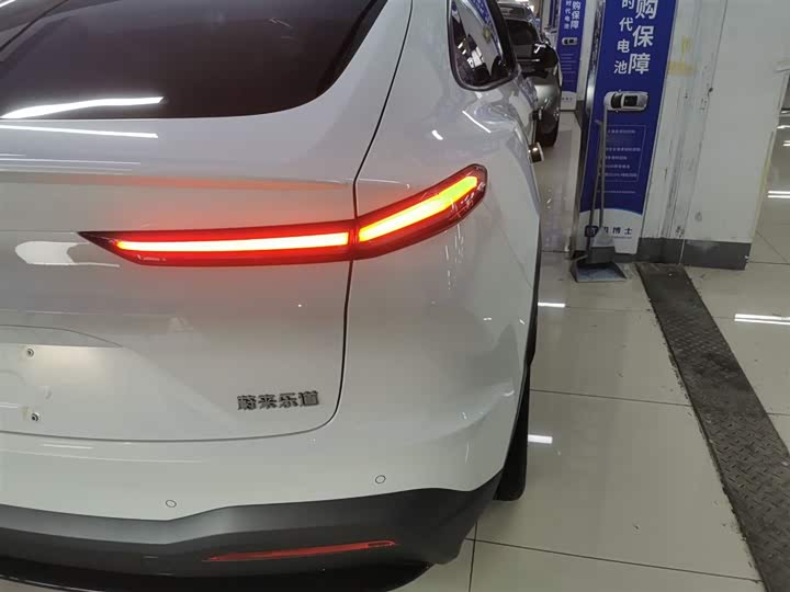 Фото 8 - Nio Onvo L60