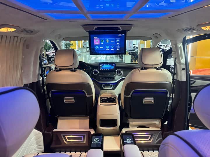 Фото 6 - Mercedes-Benz Vito