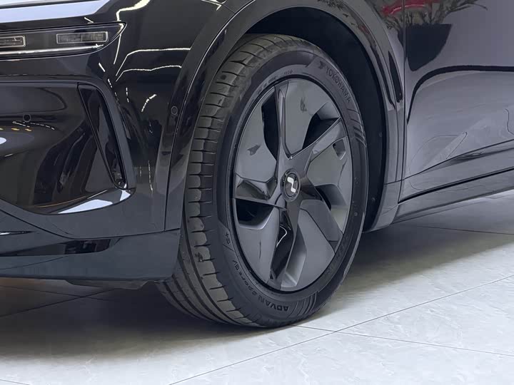 Фото 3 - Nio Onvo L60