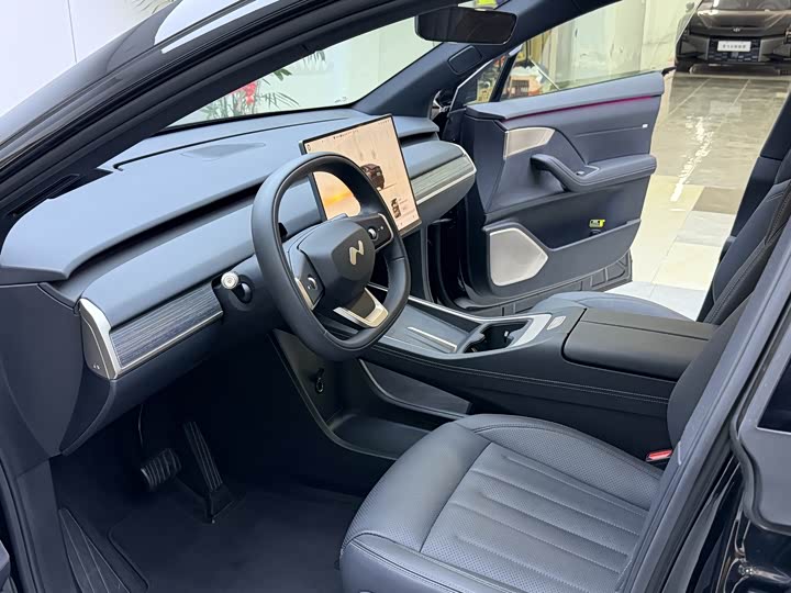 Фото 5 - Nio Onvo L60