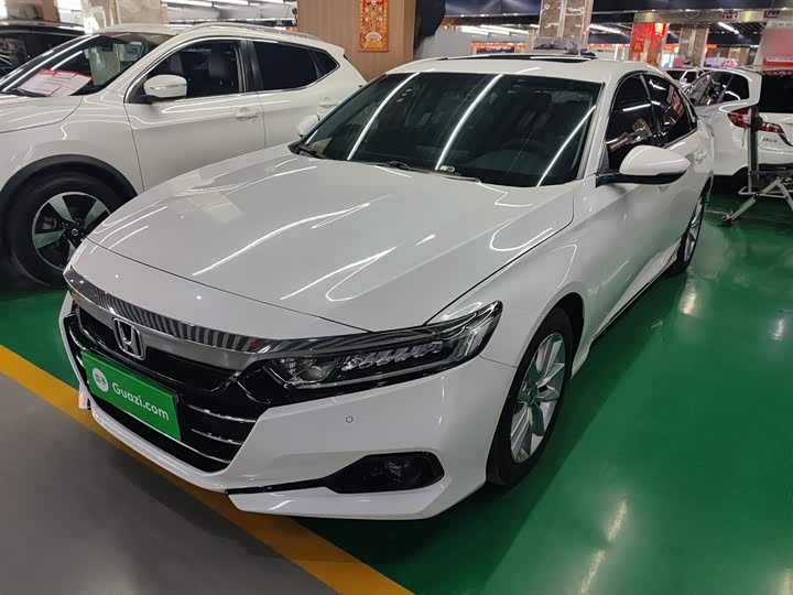 Фото 2 - Honda Accord