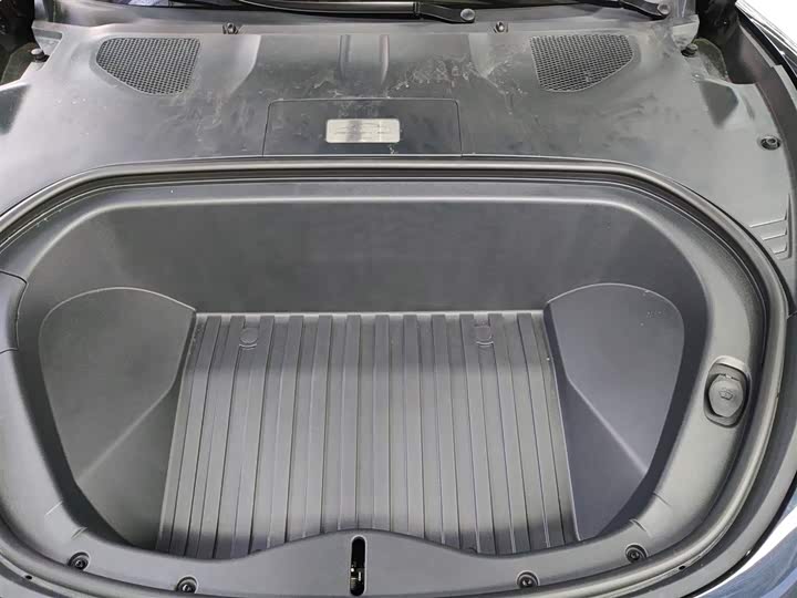 Фото 20 - Xiaomi SU7