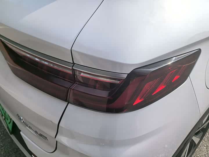 Фото 14 - BYD Song Plus Hybrid/EV