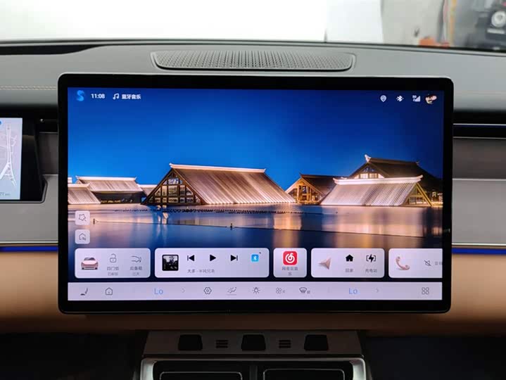 Фото 13 - BYD Han L