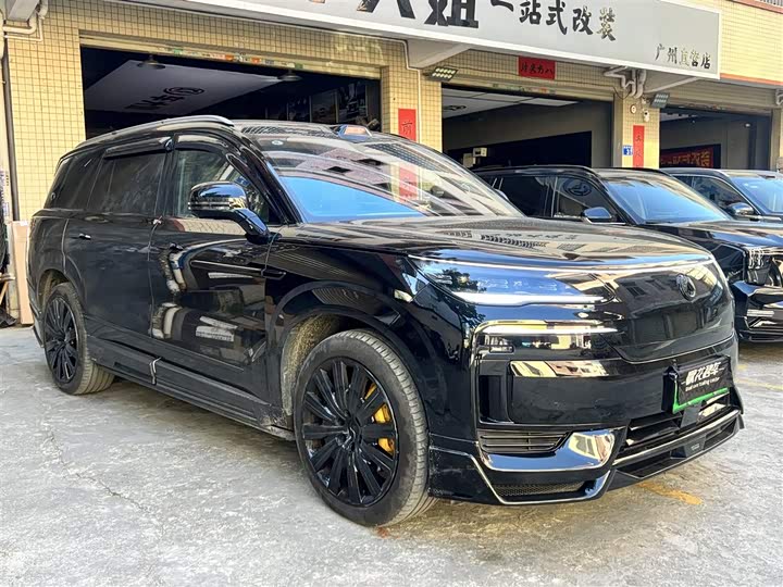 Фото 3 - Denza N9