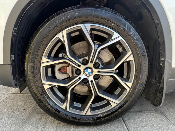 Фото 14 - BMW X1