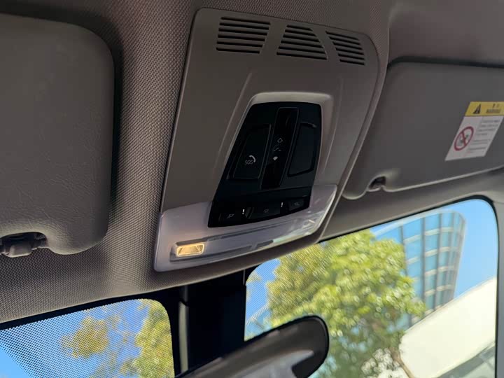 Фото 28 - BMW X1