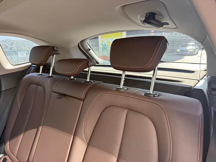 Фото 35 - BMW X1