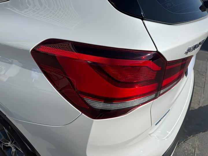 Фото 37 - BMW X1