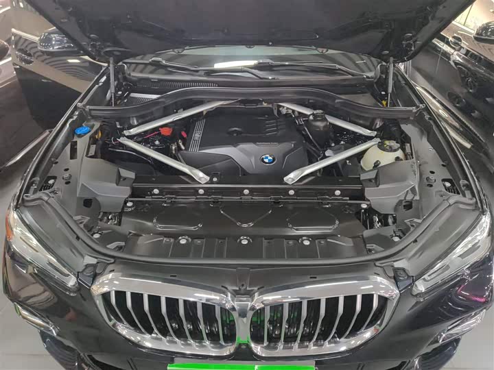 Фото 20 - BMW X5