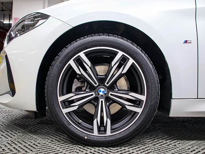 Фото 18 - BMW 1 Series