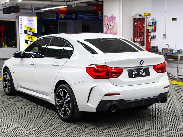 Фото 20 - BMW 1 Series