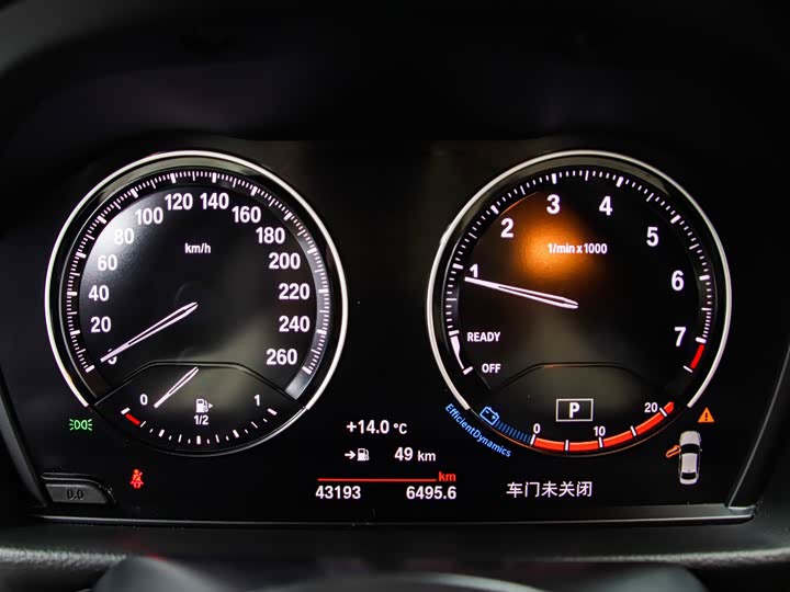 Фото 23 - BMW 1 Series