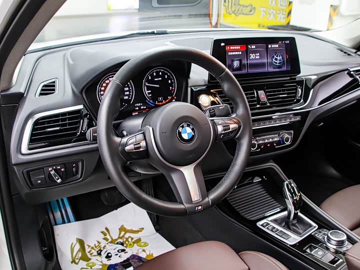 Фото 5 - BMW 1 Series