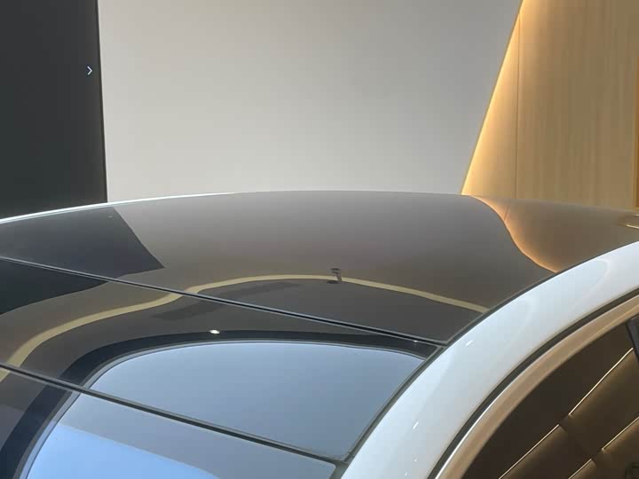 Фото 6 - Nio EC6