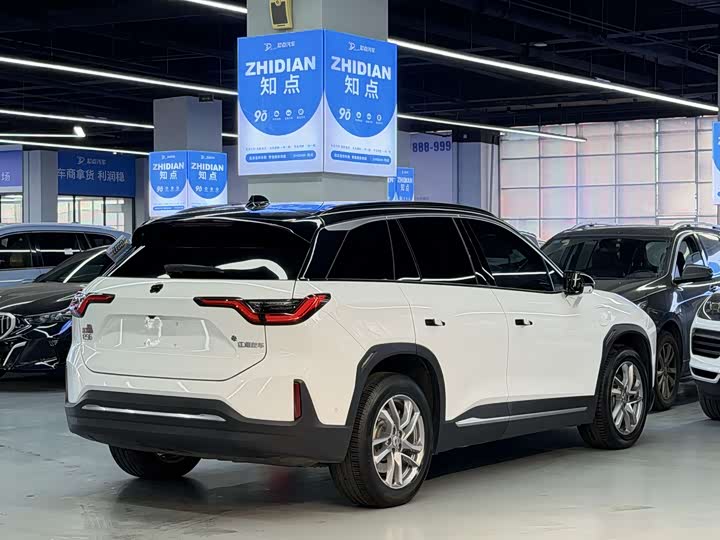 Фото 20 - Nio ES6