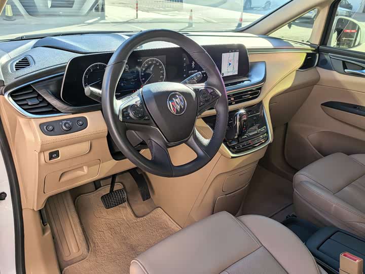 Фото 13 - Buick GL8 ES