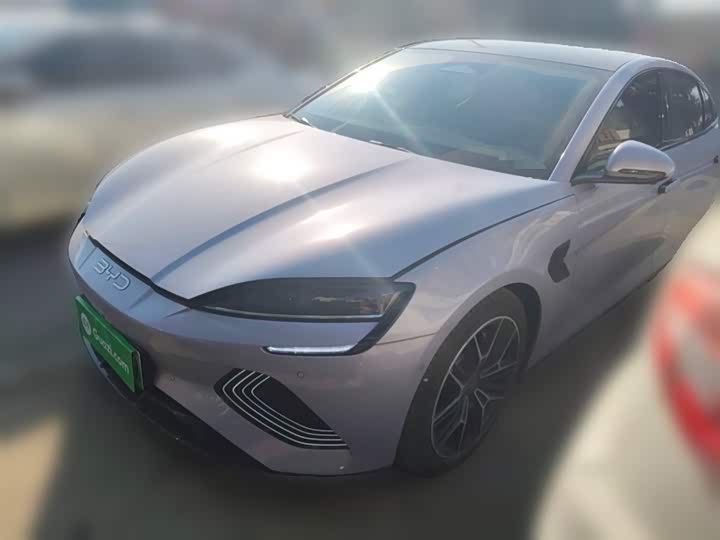 Фото 2 - BYD Seal