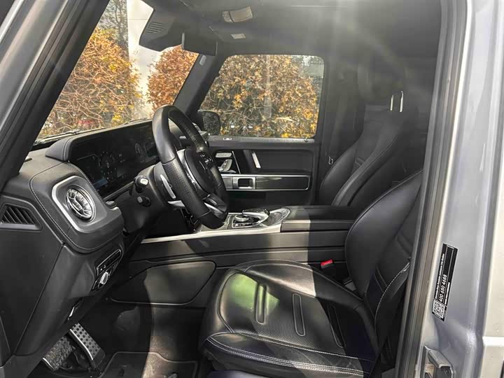 Фото 5 - Mercedes-Benz G-Class