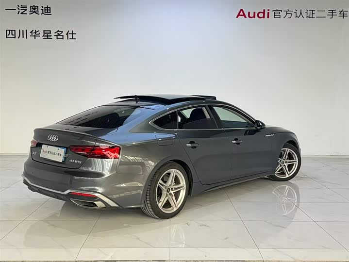 Фото 4 - Audi A5