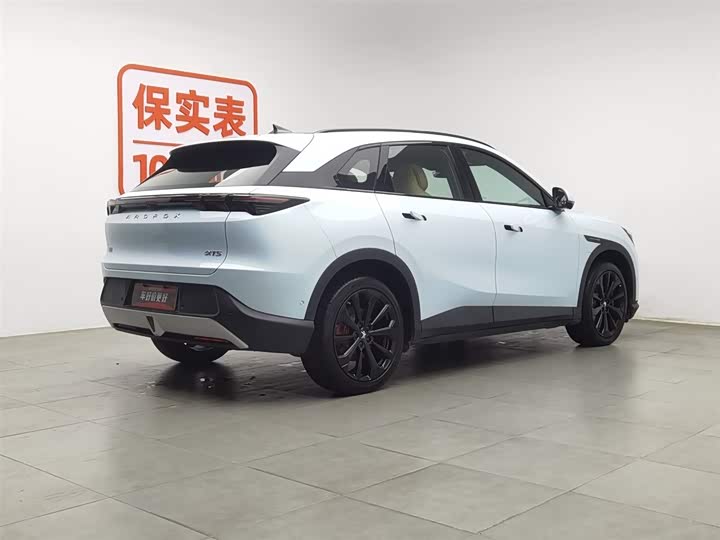 Фото 2 - BAIC Arcfox Alpha T5