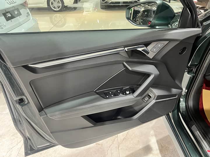 Фото 8 - Audi A3