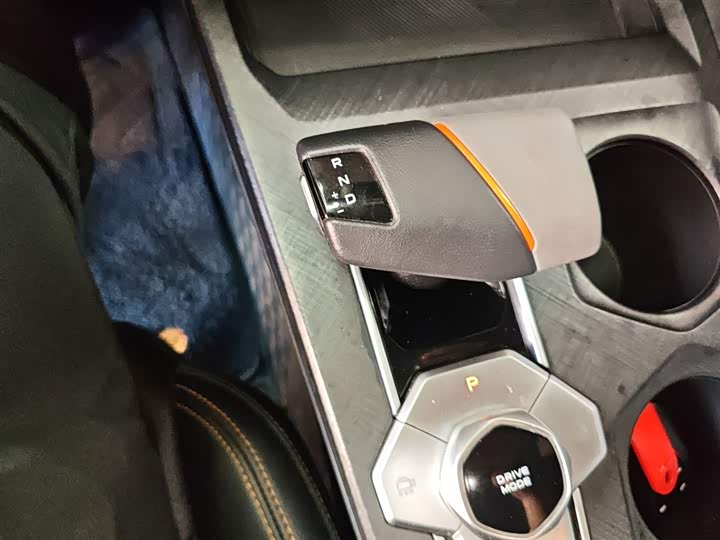 Фото 14 - Changan UNI-V