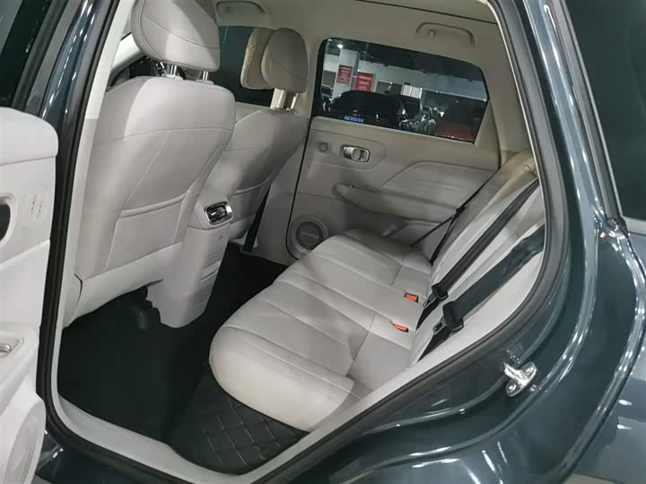 Фото 17 - Leapmotor B10