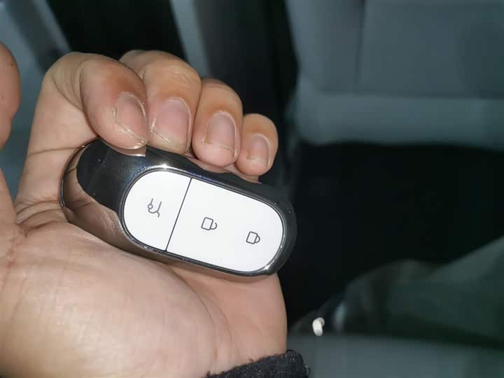 Фото 9 - Leapmotor B10