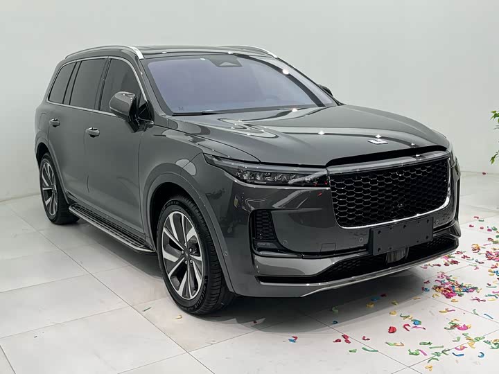 Фото 3 - LiXiang One