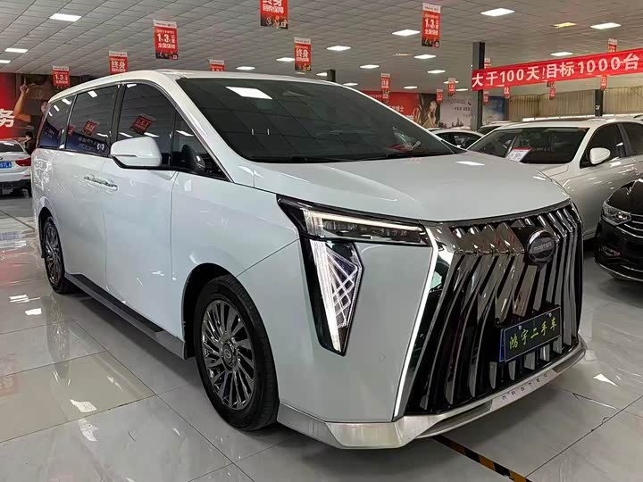 Фото 3 - GAC Trumpchi M8