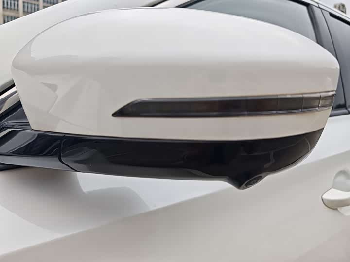 Фото 9 - Changan X7 Plus