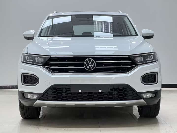 Фото 2 - Volkswagen T-Roc