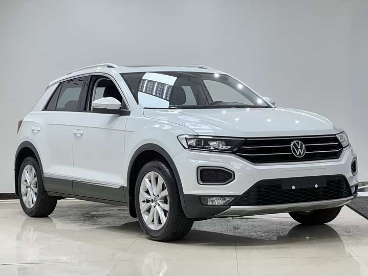Фото 3 - Volkswagen T-Roc