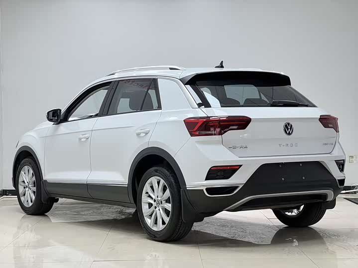 Фото 4 - Volkswagen T-Roc
