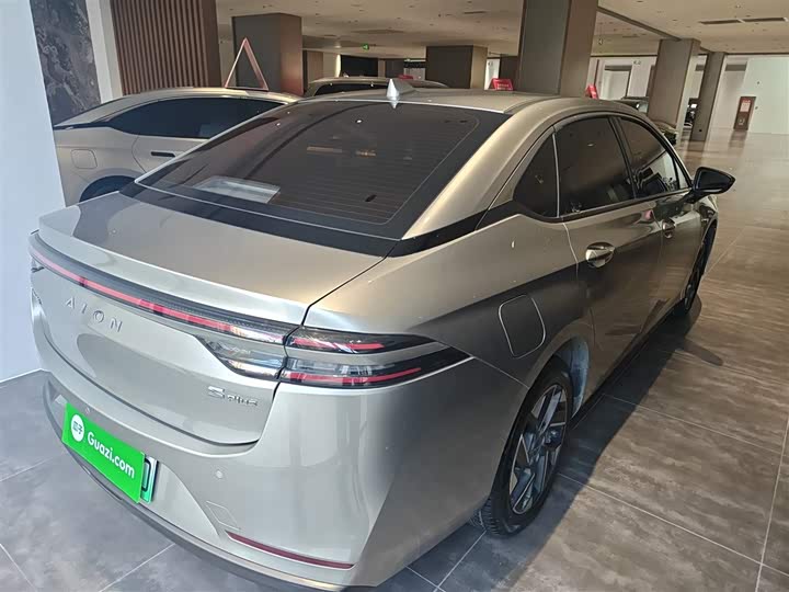 Фото 7 - GAC Aion S Plus