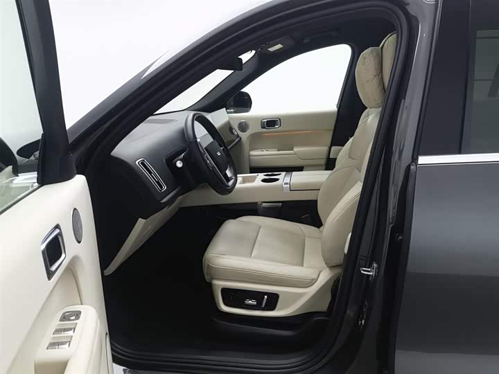 Фото 10 - LiXiang L9