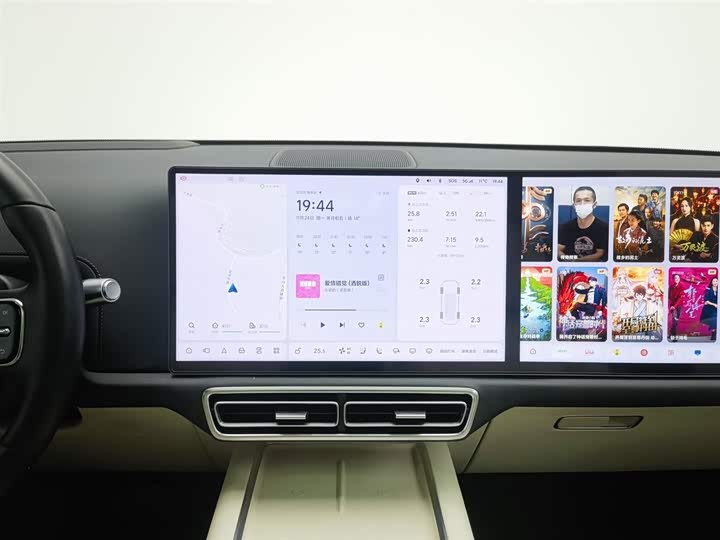 Фото 12 - LiXiang L9