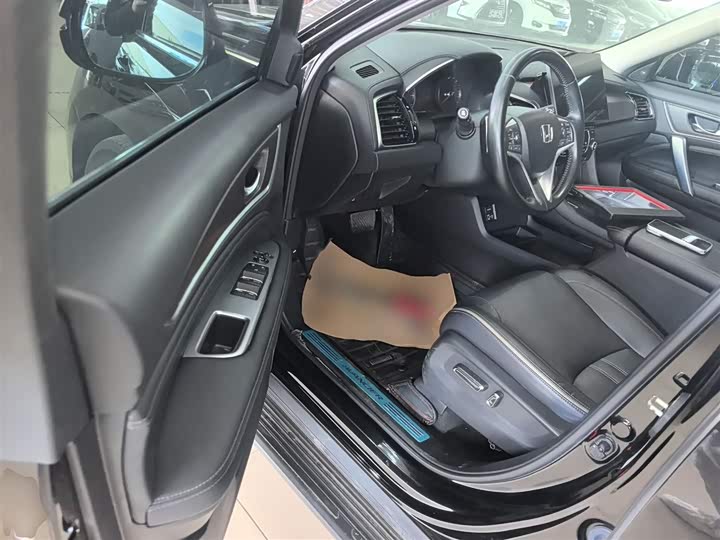 Фото 15 - Honda Avancier