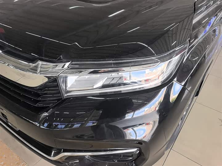 Фото 24 - Honda Avancier