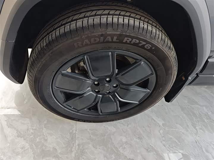 Фото 23 - Chery iCar 03T