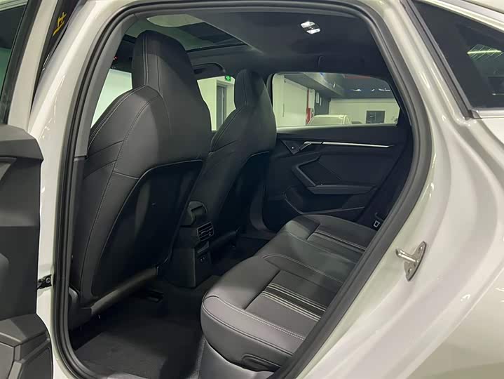 Фото 11 - Audi A3