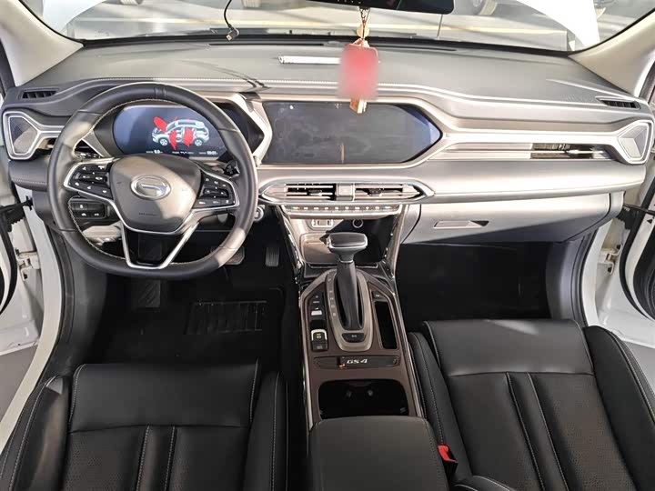 Фото 10 - GAC Trumpchi GS4