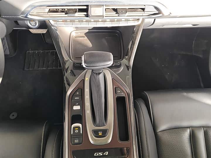 Фото 14 - GAC Trumpchi GS4