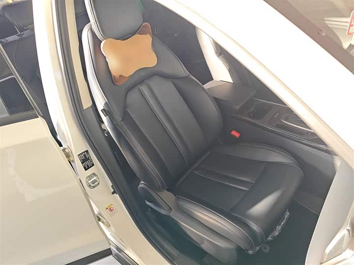 Фото 25 - GAC Trumpchi GS4